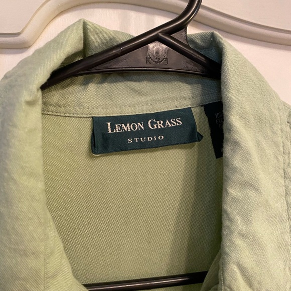 NWOT Soft green Lemon Grass Studios button down shirt - Picture 2 of 3
